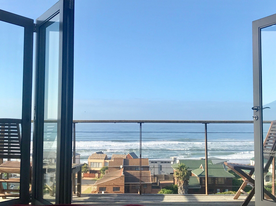 10 Elf Beach House主图