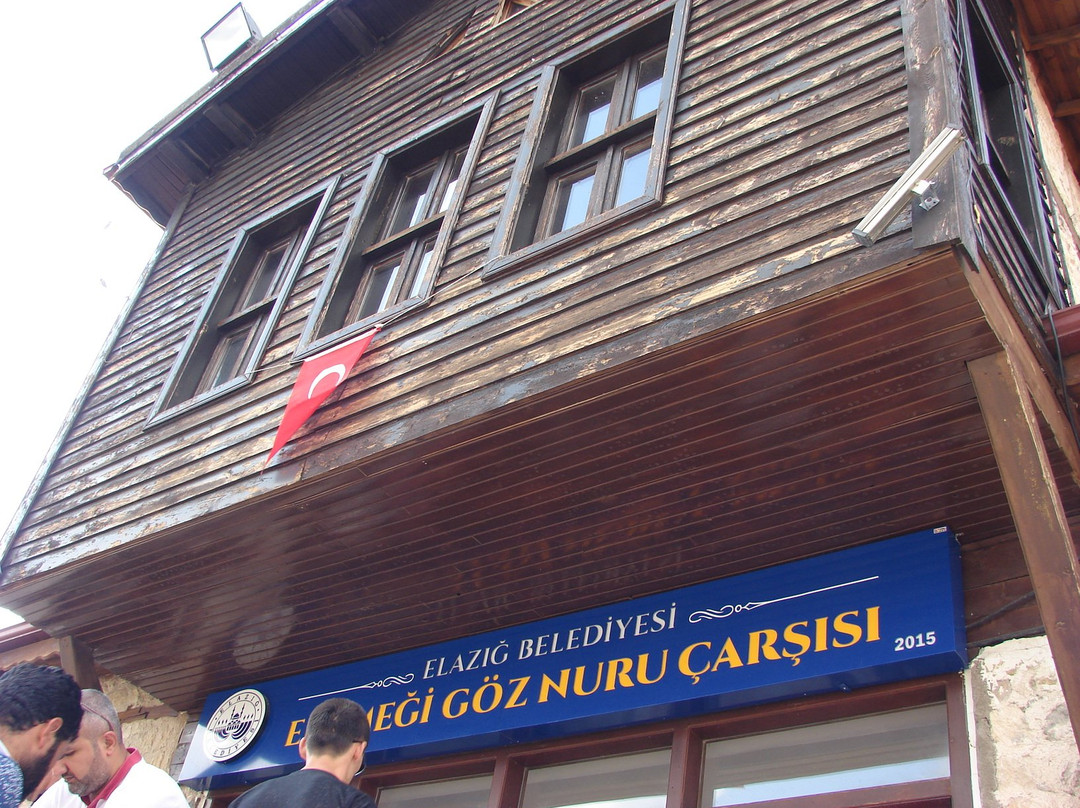 Harput旅游景点-El Emegi Goz Nuru Carsısı