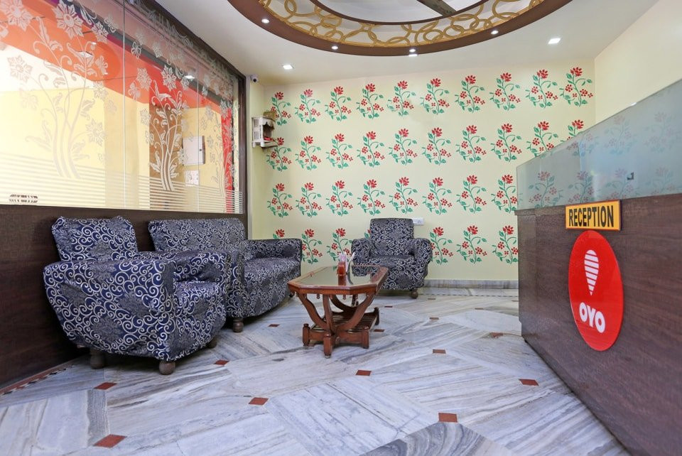 OYO 12133 Hotel Shanti主图