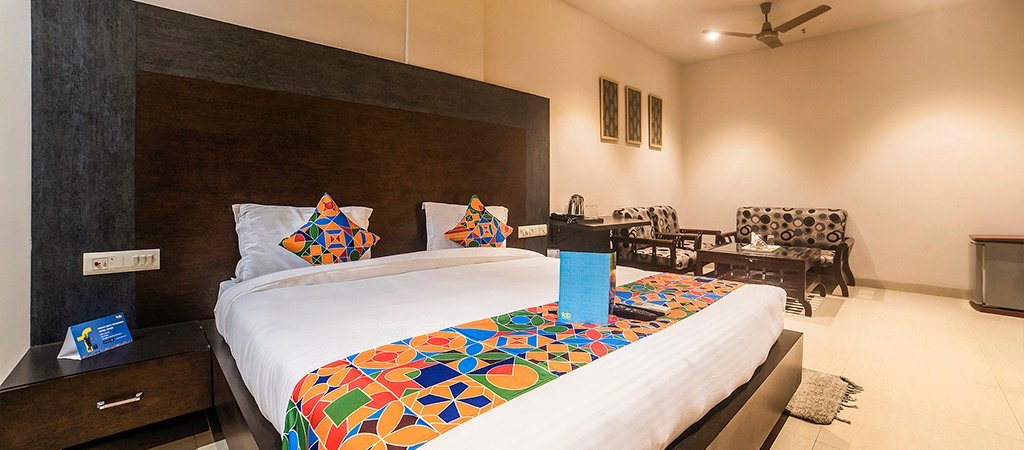 Capital O 61658 Bhatia Hotel-官方