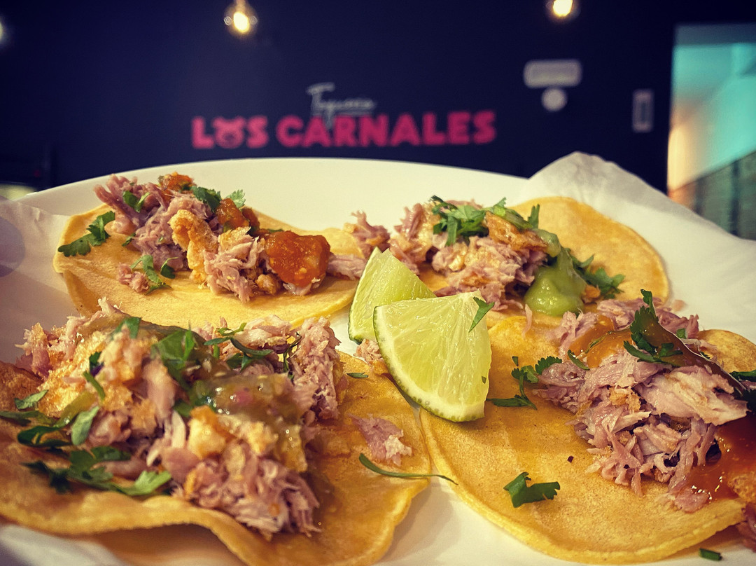 Taquería Los Carnales