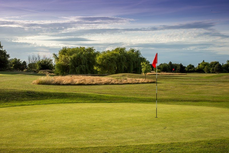 Garon Park GOLF Complex景点图片