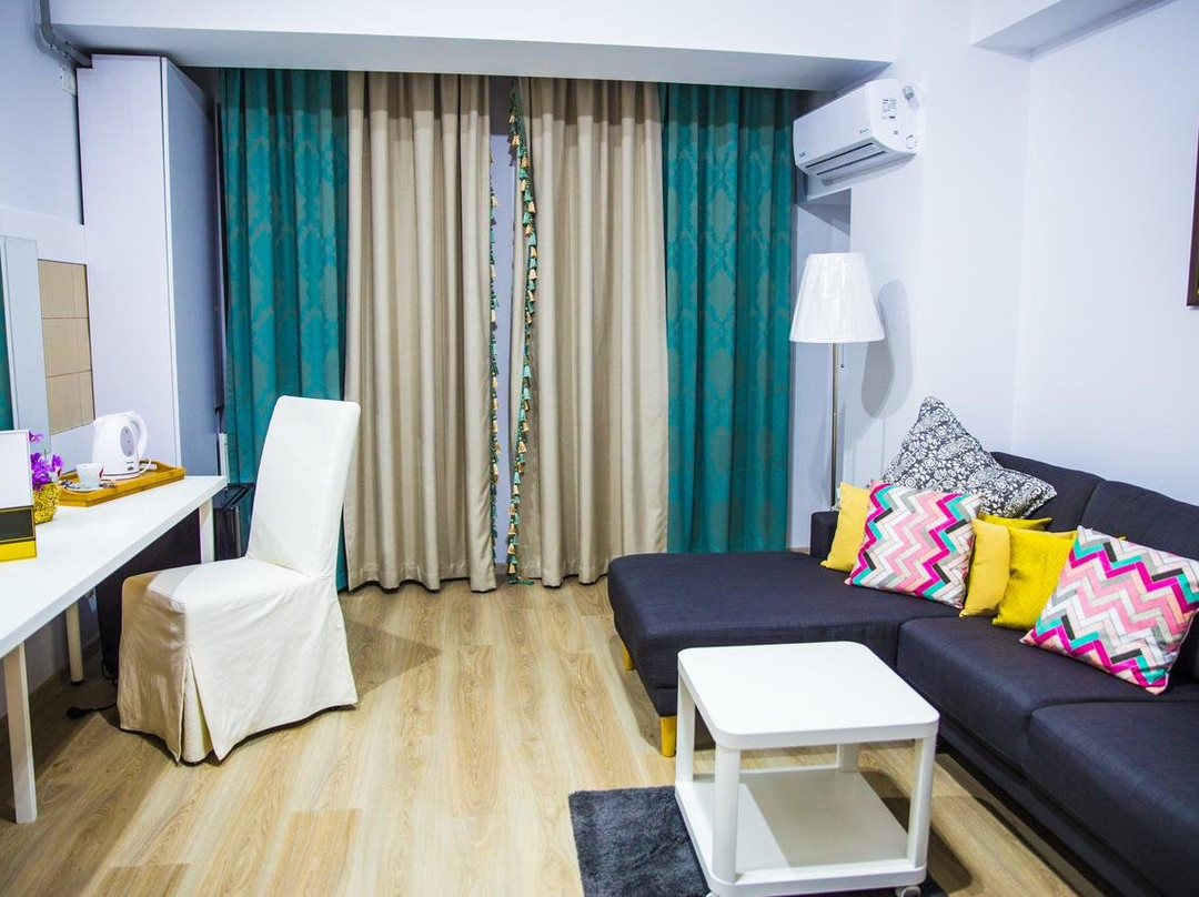 Magurele酒店住宿-Avenue Parliament