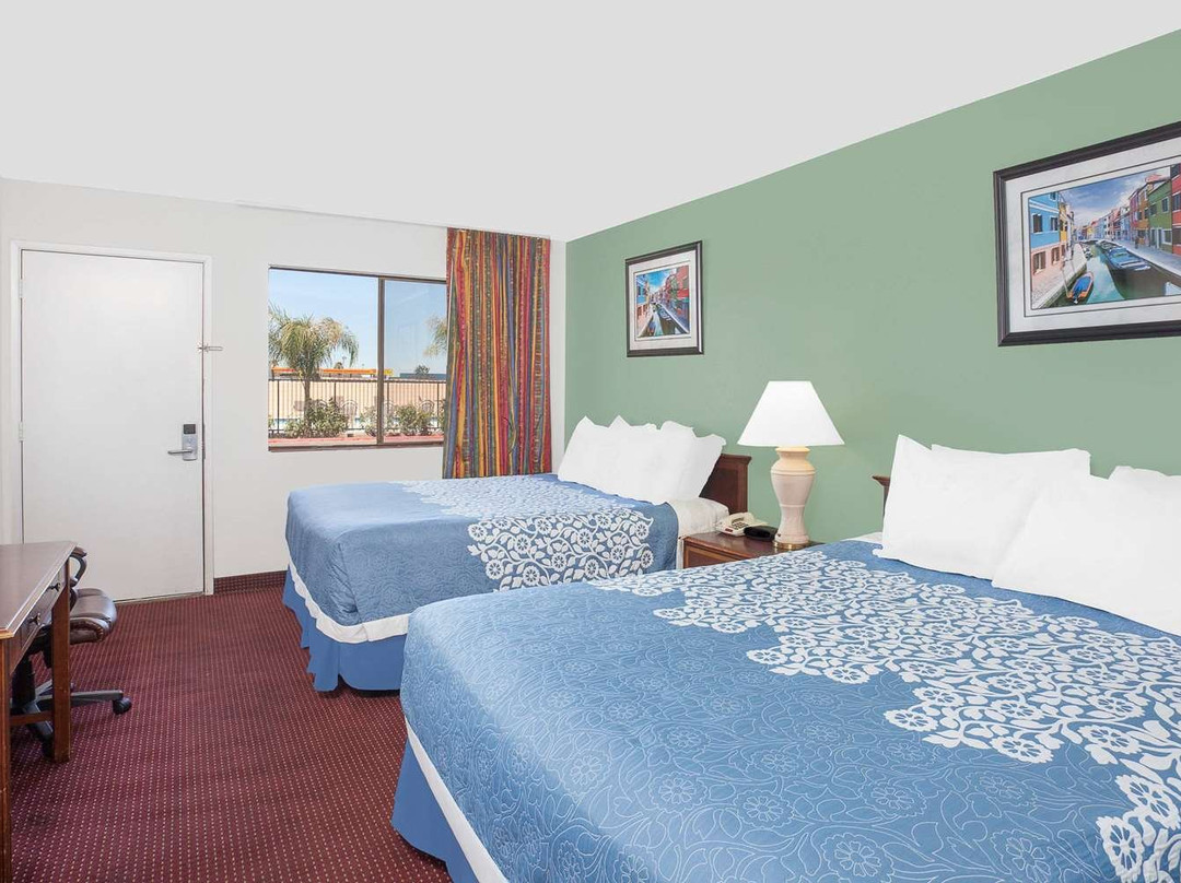 Days Inn by Wyndham Lost Hills主图