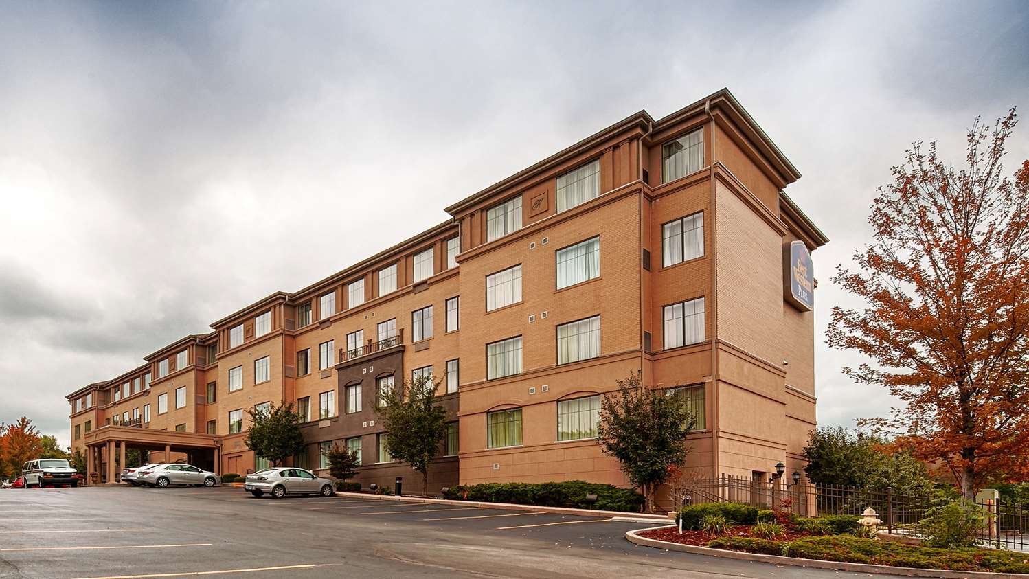 Best Western Plus Hannaford Inn & Suites-官方