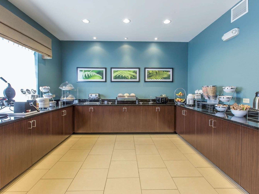 Sleep Inn & Suites主图