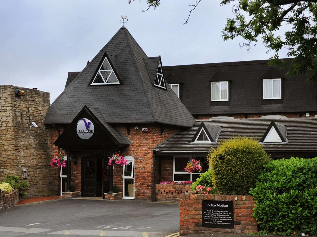 Village Hotel Manchester Hyde主图
