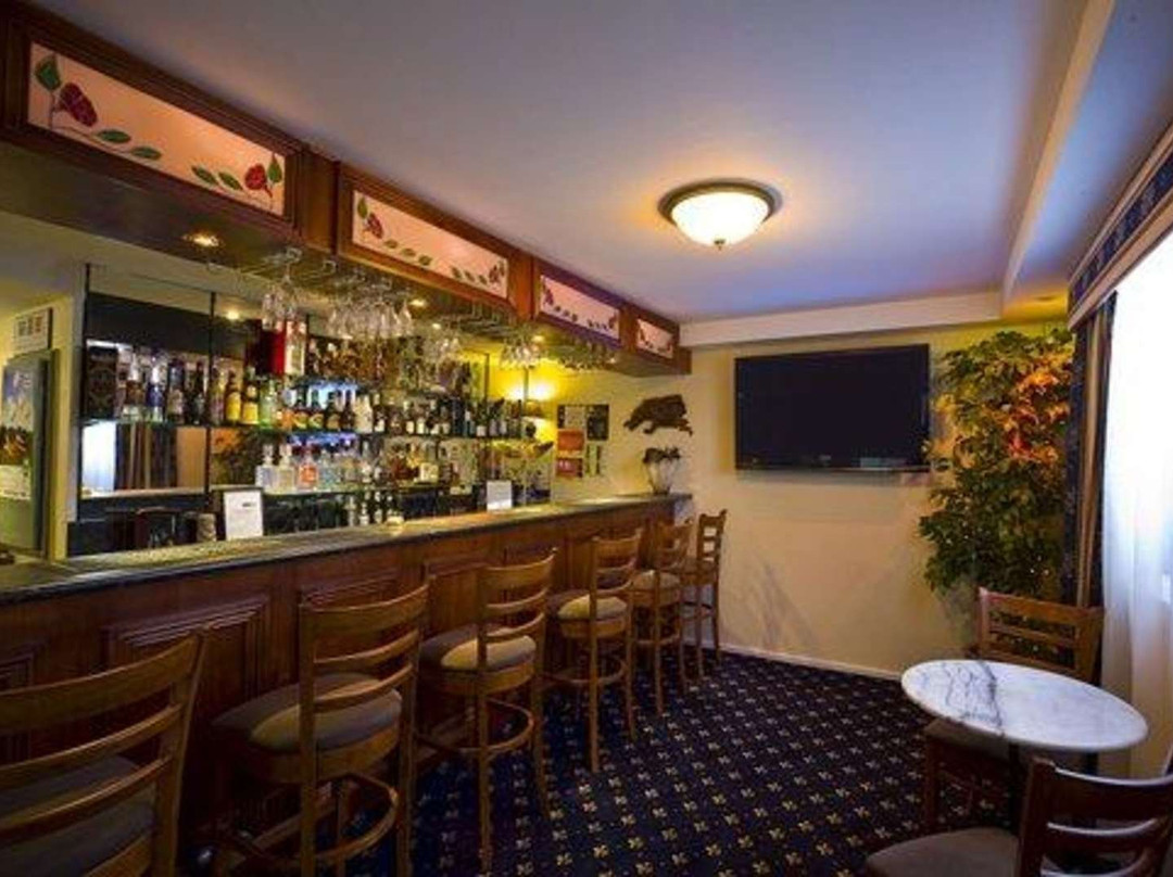 乔治亚舒适套房酒店主图