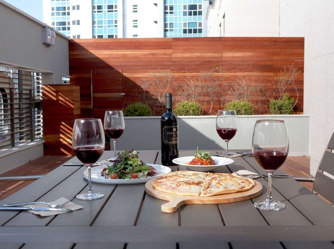 Days Hotel by Wyndham Dongtan主图