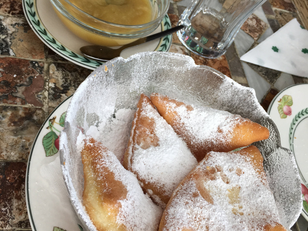 锡尔尼兹餐馆和美食-Gasthaus zur Bauernstubn