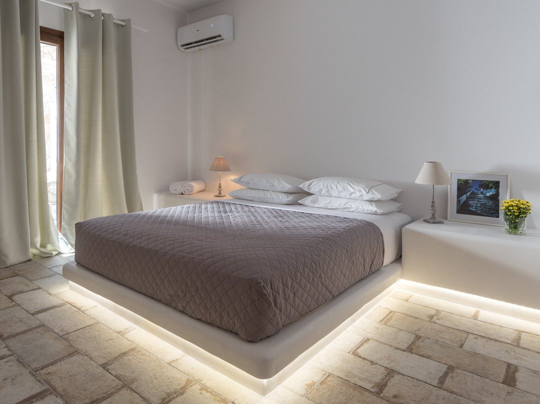 Karterados酒店住宿-Elia Residences Santorini