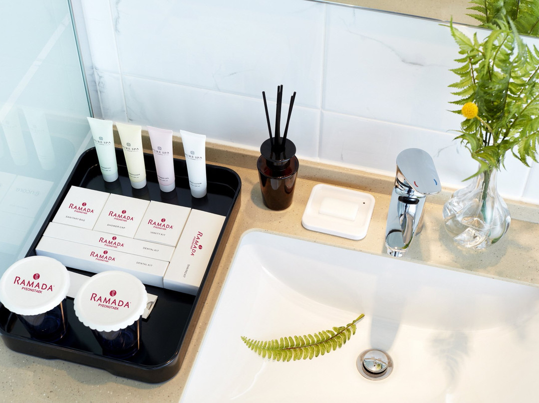 Ramada Pyeongtaek Hotel主图