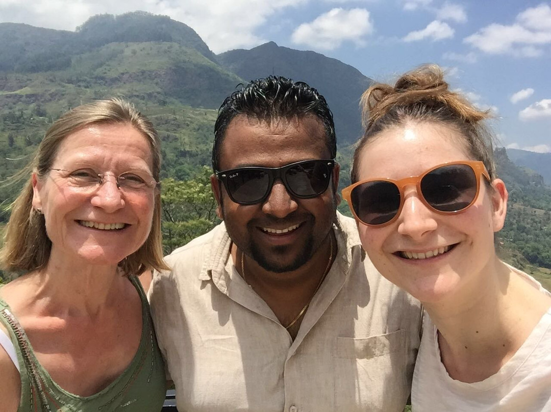 Go Holiday Tours-尼甘布必去景点