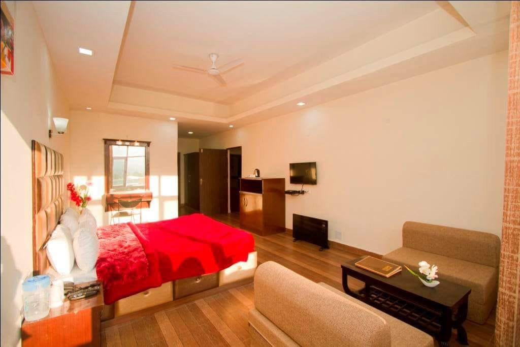 Snow Touch Resort by Sriniwasa Hotels主图