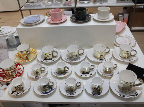 KT&G Sangsang Madang-首尔必去景点