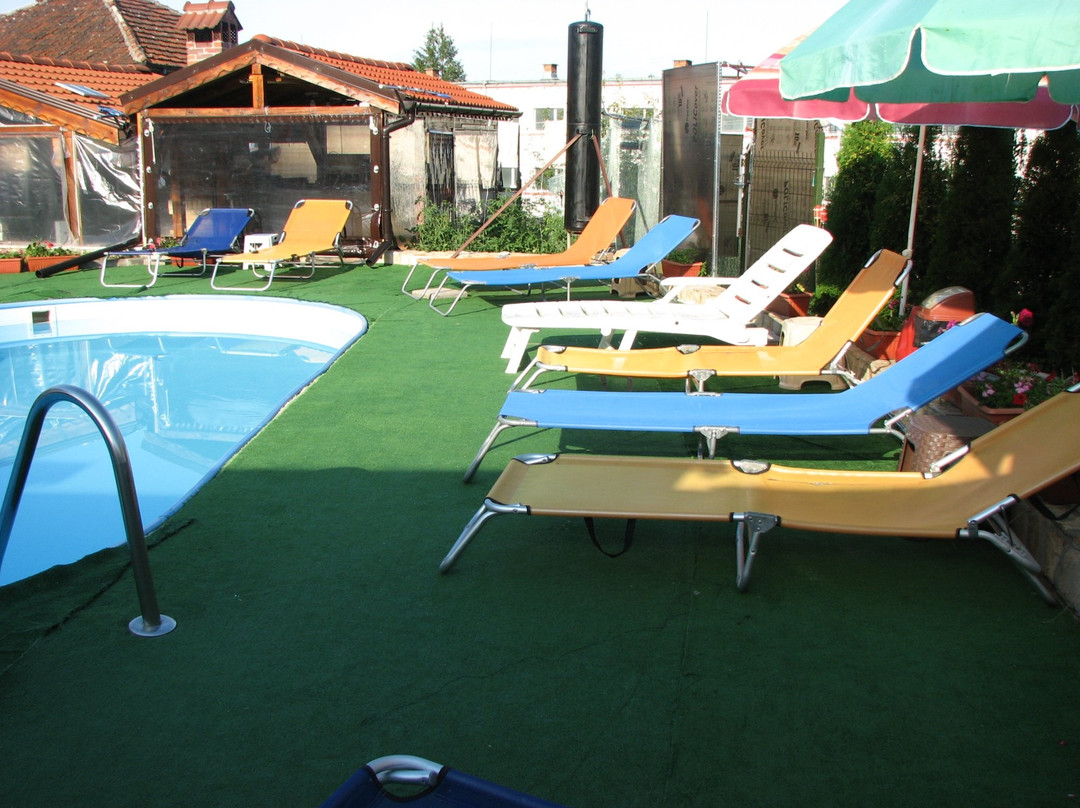 Family Hotel Camellia主图