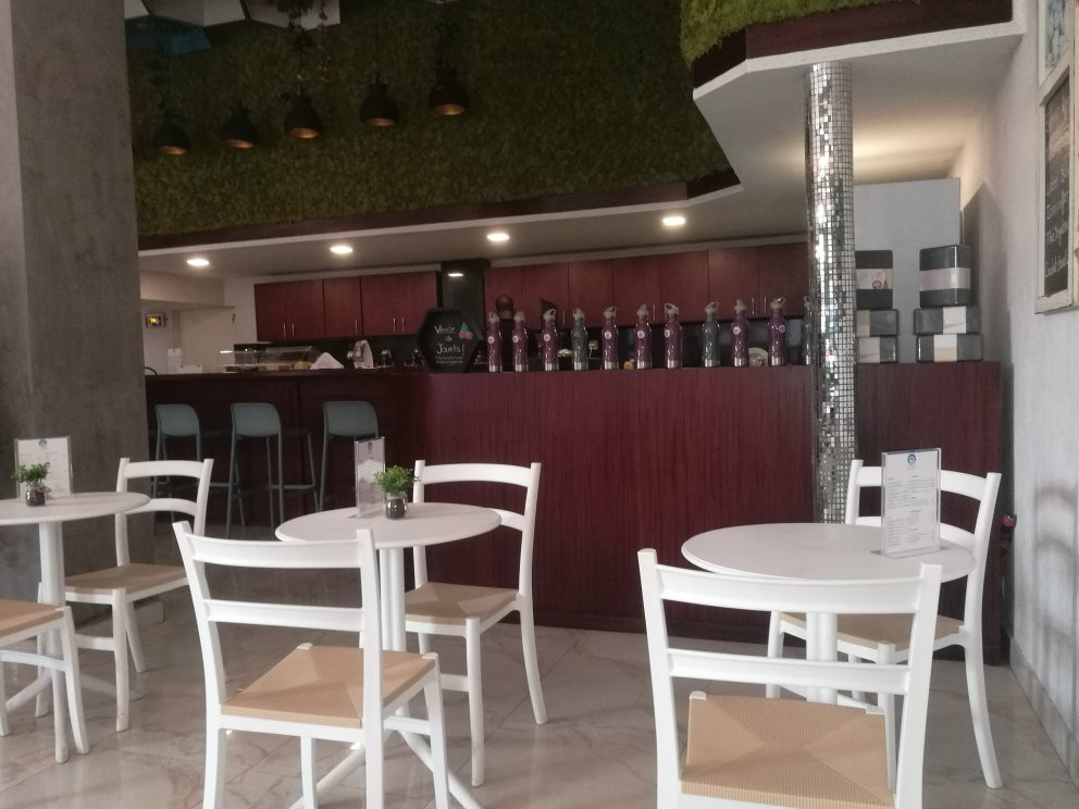 Jacqueville旅游景点-Oasis Yoga Club
