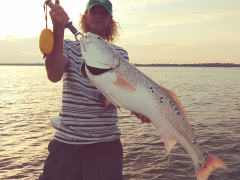 Fishbonz Charters-彭萨科拉必去景点