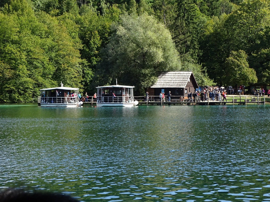 Kozjak Lake景点图片