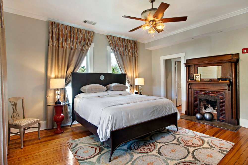 Sparrow Grove Manor-官方