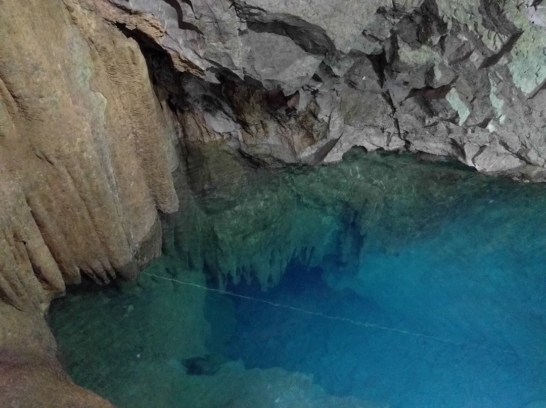 Inazumi Underwater Cave-丰后大野市必去景点