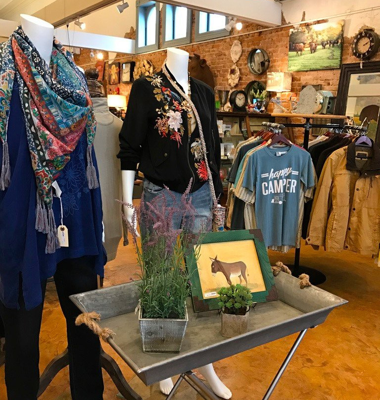 Clara Ida Frances, Inc-Winnsboro必去景点