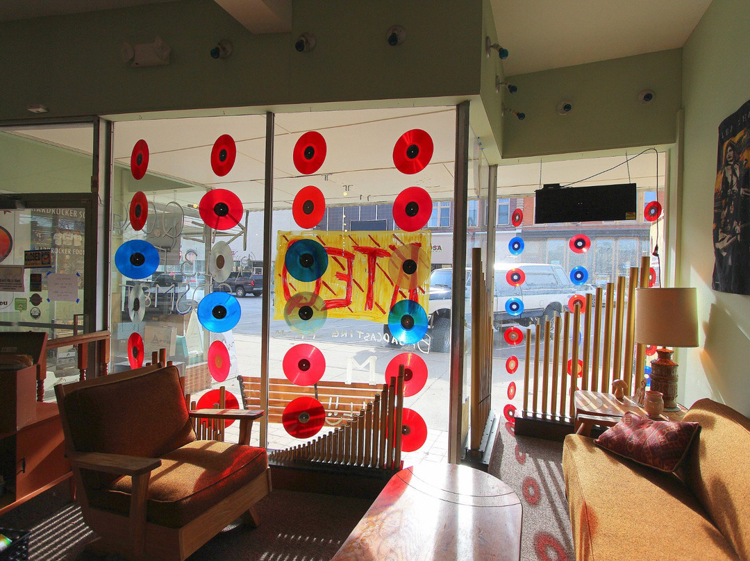 Black Hills Vinyl-拉皮德城必去景点