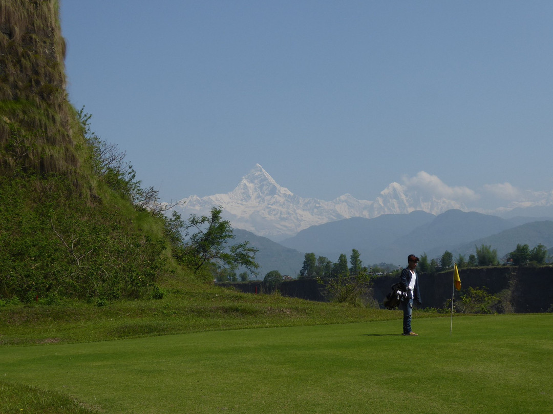 Himalayan Golf Course-博卡拉必去景点