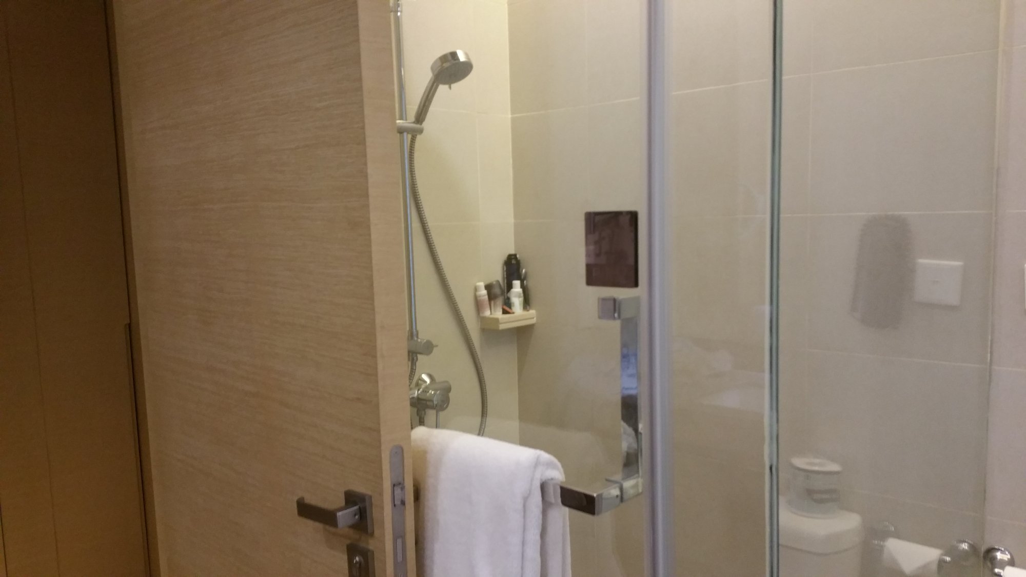 天津招商美伦辉盛坊国际公寓-浴室