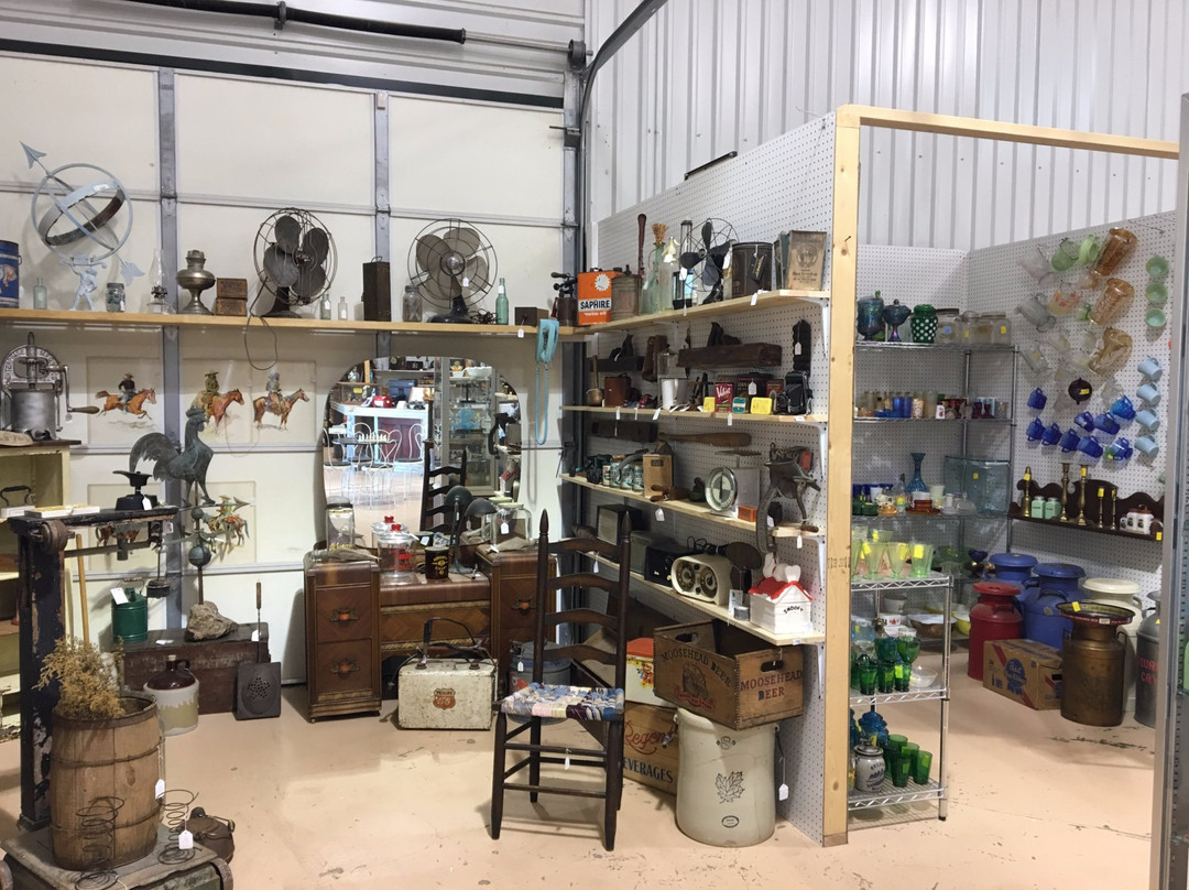 Piney River Antique Mall景点图片