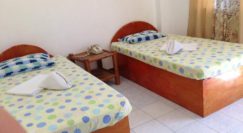 Ladaga Inn Hotel主图