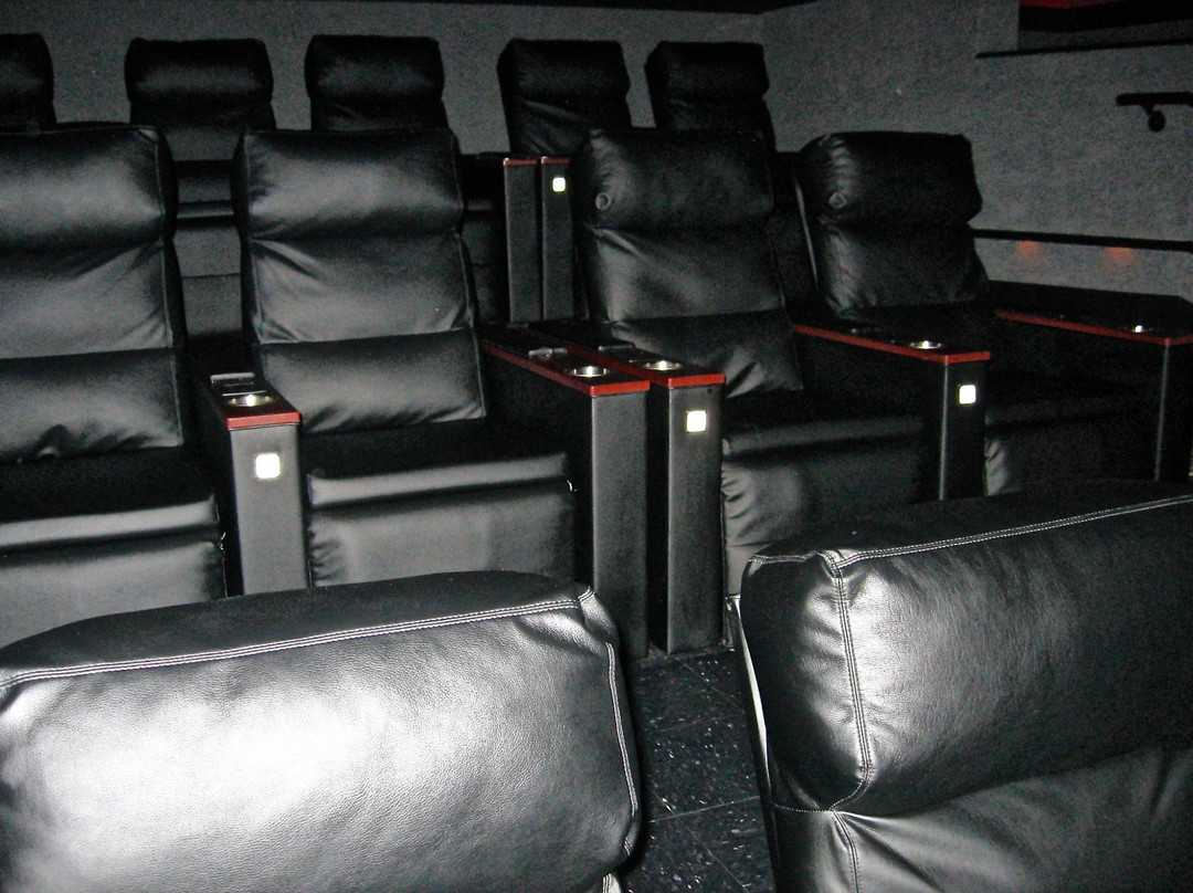 Pooler Cinemas-普勒必去景点