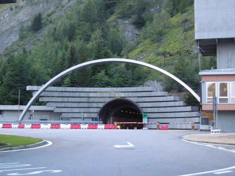 Les Bossons旅游景点-Tunnel du Mont-Blanc