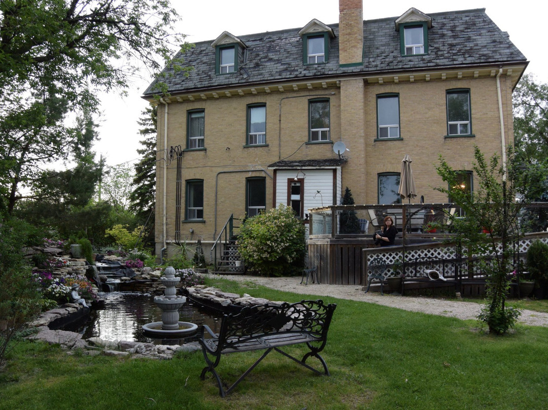 Portage la Prairie酒店住宿-Auberge Clemence B&B and Retreat Centre