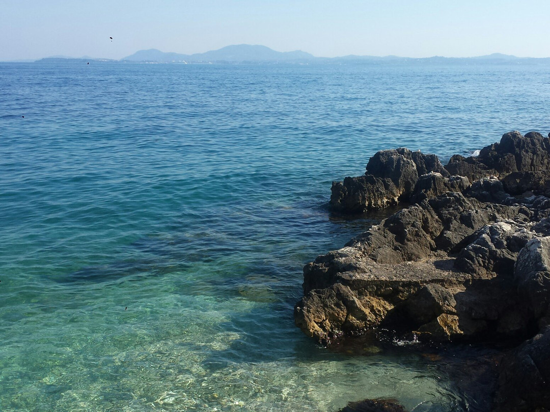 Kaminaki Beach-Nissaki必去景点