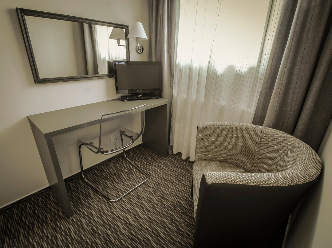 Hotel Grunt主图