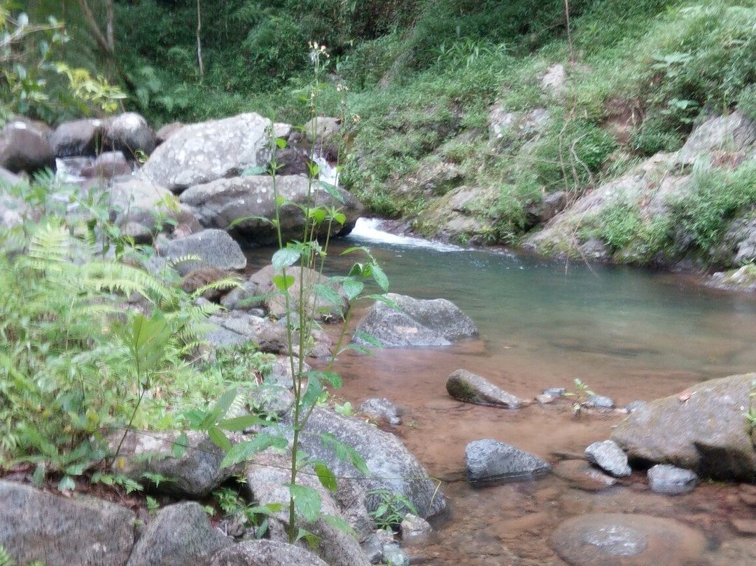 Imugan Falls景点图片
