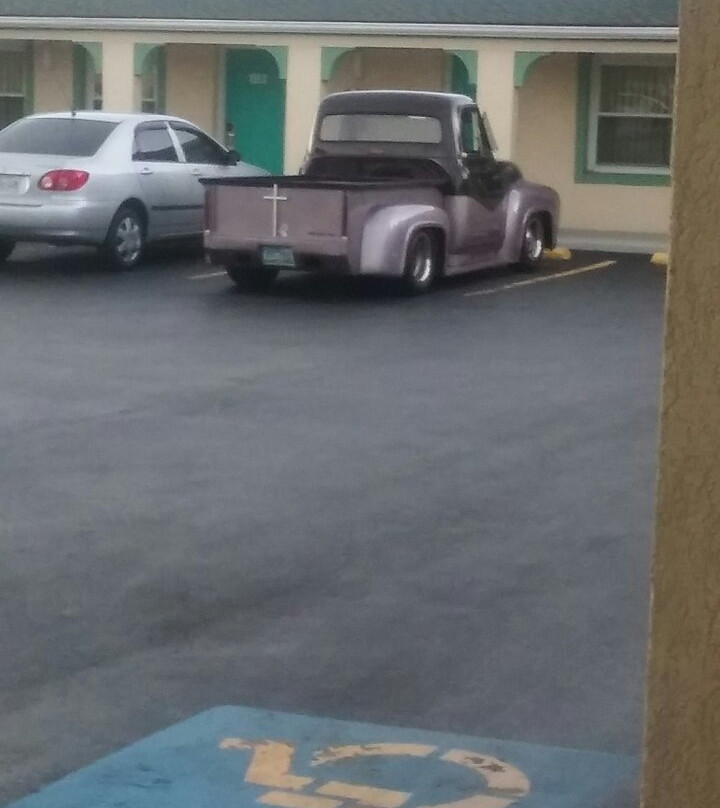 Cardinal Motel主图