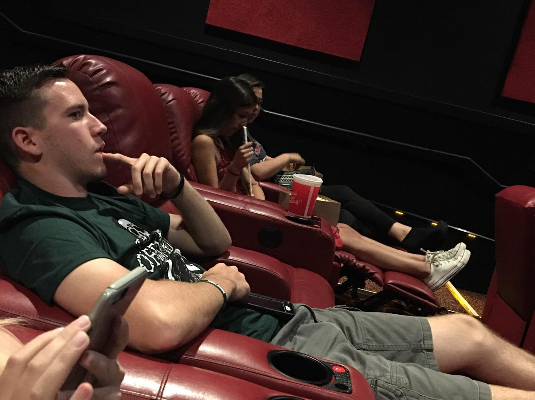 AMC Fullerton 20-富乐顿必去景点