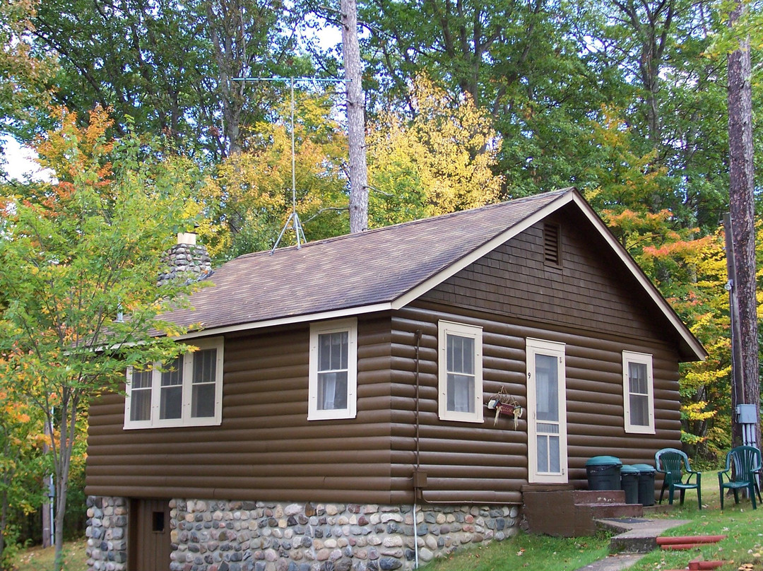 Brekke's Fireside Resort