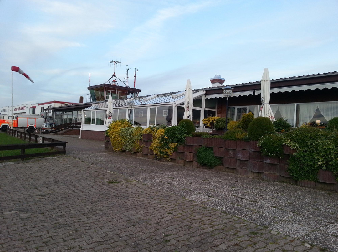 Airfield Hotel主图