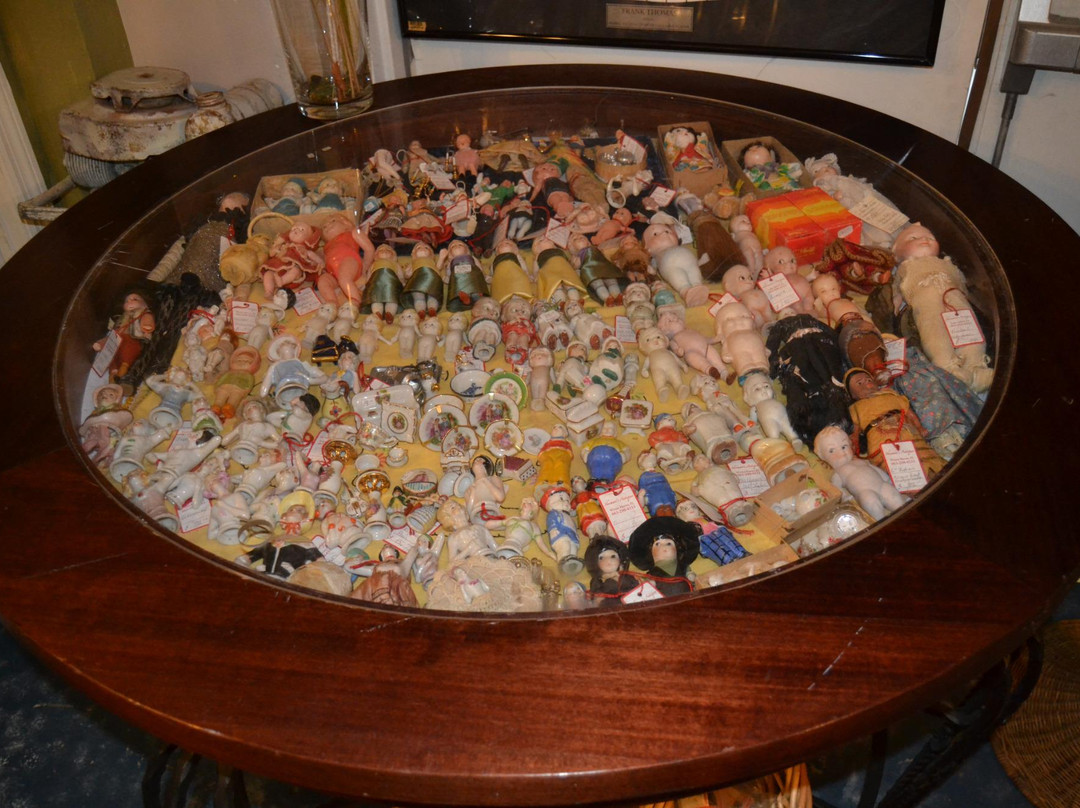 Sherman's Antiques-温特黑文必去景点