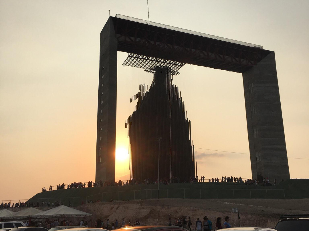 Ciudad Comercial Las Trinitarias-巴基西梅托必去景点