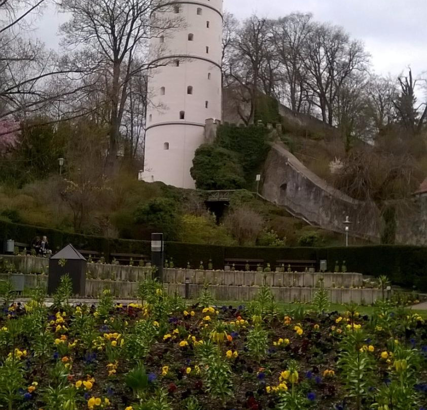 Weißer Turm-比伯拉赫（里斯）必去景点