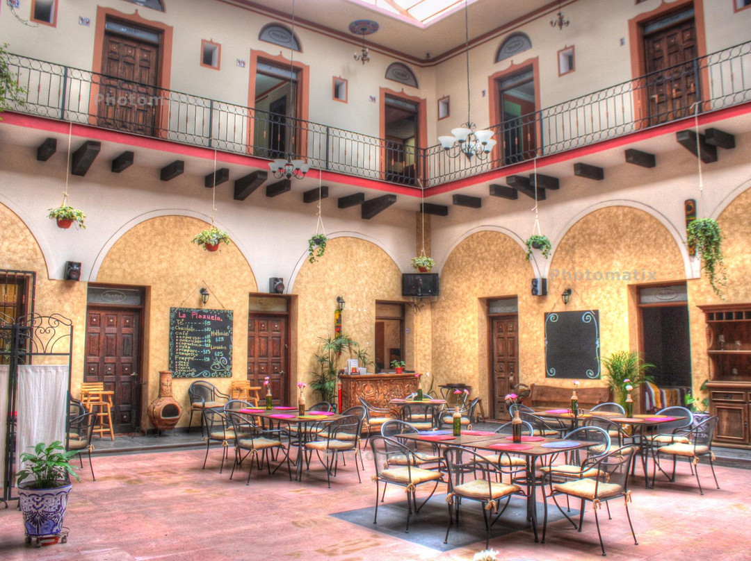 San Miguel Chinela酒店住宿-Hotel Plaza Real