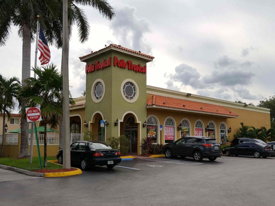 Pollo Tropical