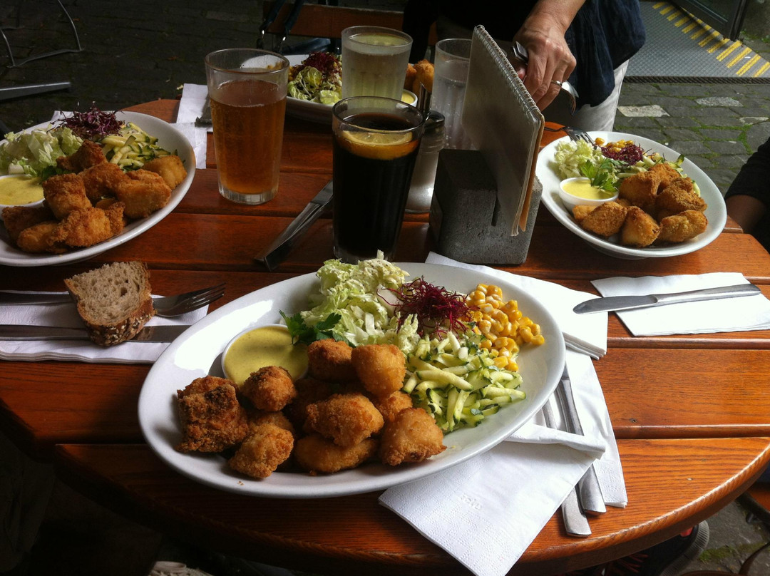 Cafe Bar Lokal