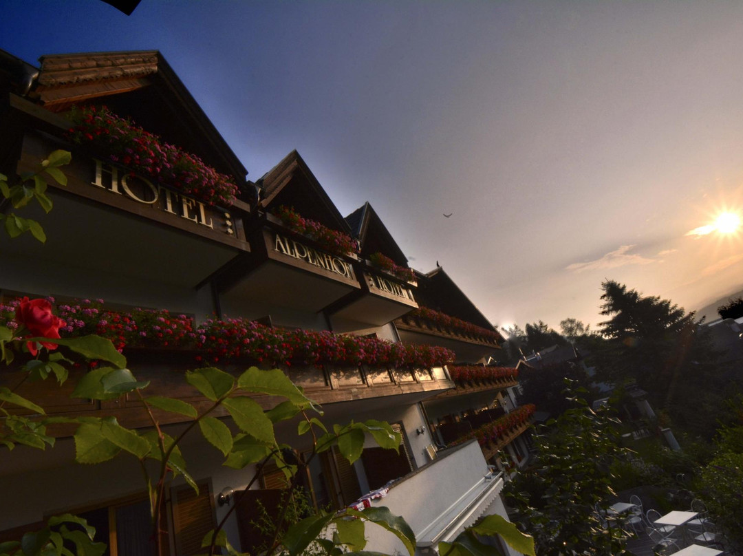 Santa Valburga酒店住宿-Hotel Alpenhof