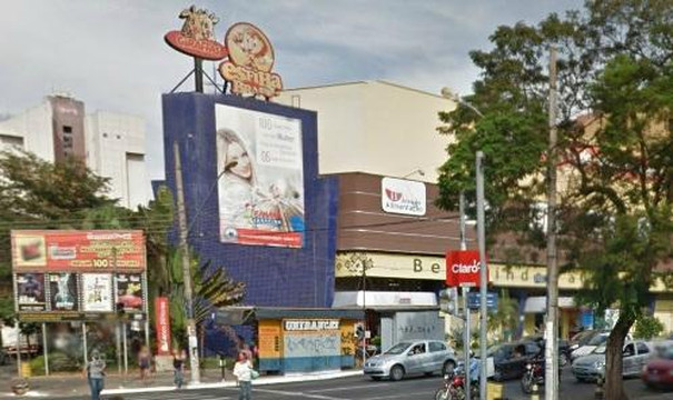 Banana Shopping-戈亚尼亚必去景点