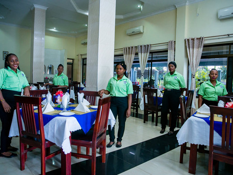 Kipo Peak Palace Hotel